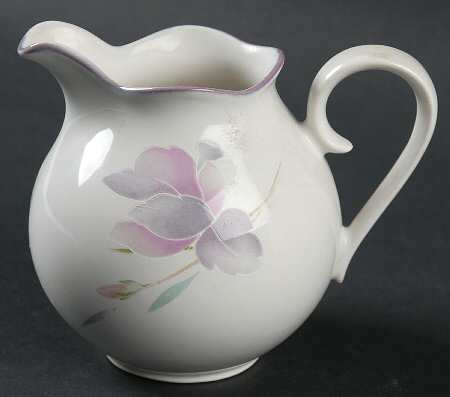 Trio Creamer