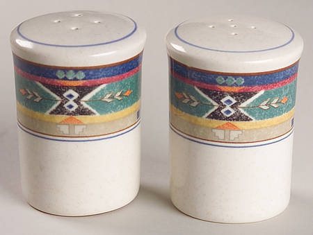 Triba Salt & Pepper Set