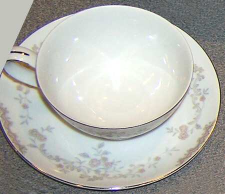 Trinity Footed Cup & Saucer Set