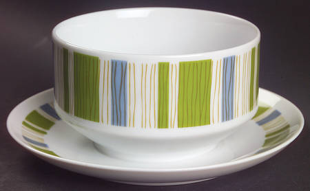 Tropicana Gravy Boat with Attached Underplate