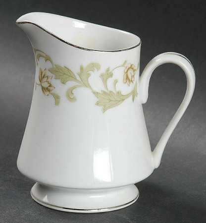 Trousseau (9362, Fine China) Creamer