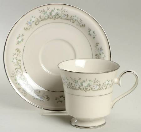 Trousseau (G1026, Ivory China) Footed Cup & Saucer Set