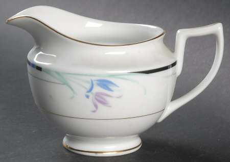 Tulips Creamer