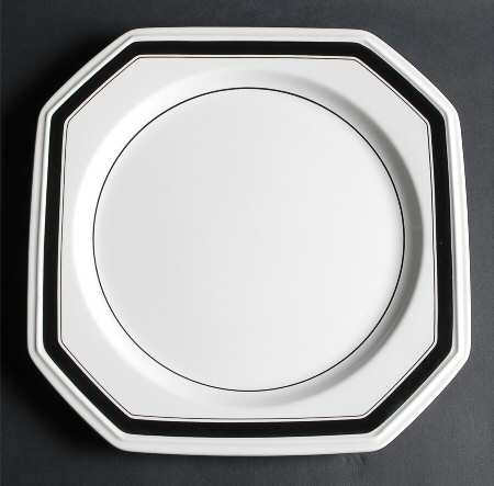 Tuxedo Park 12" Chop Plate (Round Platter)