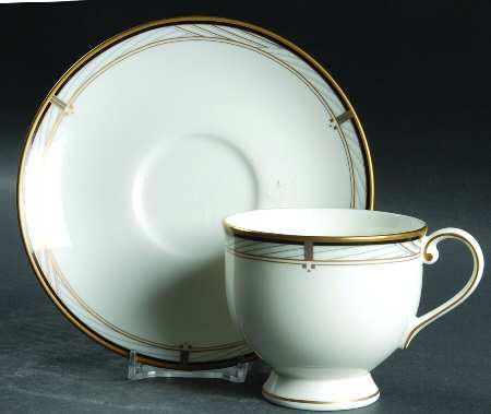 Tuscany Black Footed Cup & Saucer Set