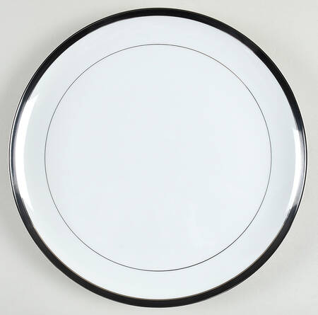 Tuxedo 12" Chop Plate (Round Platter)