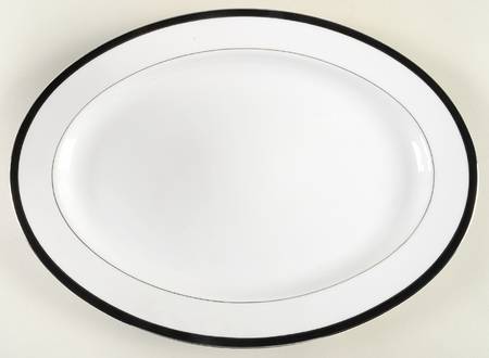 Tuxedo 16" Oval Serving Platter