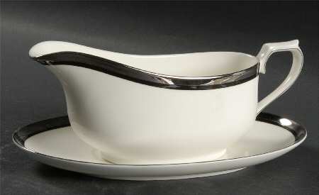 Tuxedo Gravy Boat & Underplate