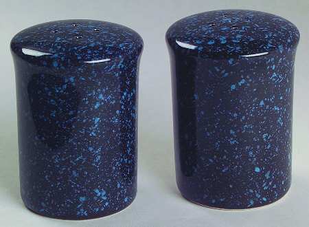 Ultrastone Black Granite Salt & Pepper Set