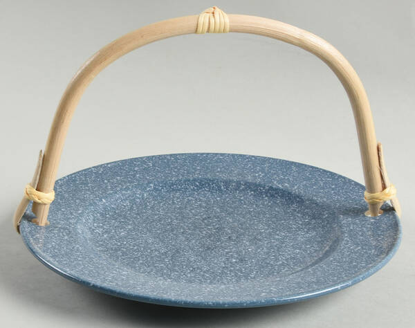 Ultrastone Country Blue 5 3/8"-5 5/8" Bamboo Handled Serving Plate  HC