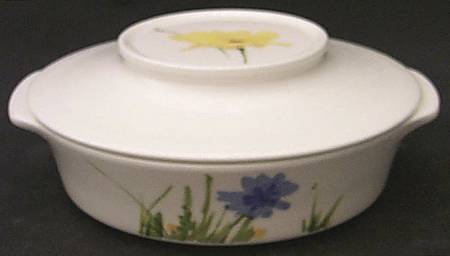 Uptown Lugged Soup Bowl & Cover