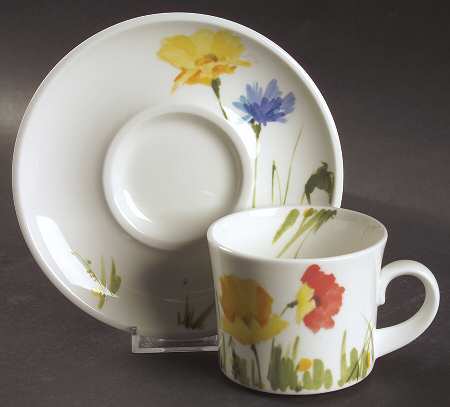 Uptown Flat Cup & Saucer Set