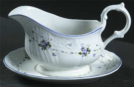 Valerie Gravy Boat & Underplate