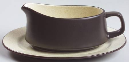 Vanilla Gravy Boat & Underplate