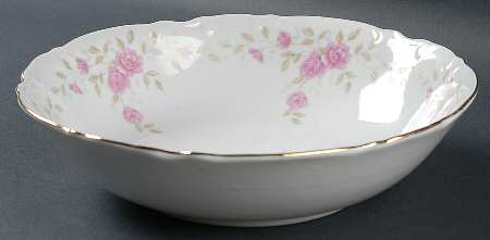 Vendome 9" Round Vegetable Bowl