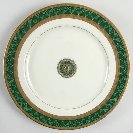 Ventana Emerald 12" Chop Plate (Round Platter)
