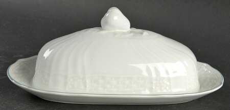 Versailles 1/4 Lb Covered Butter