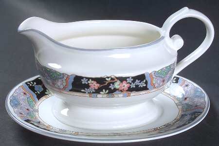 Villa Brunella Gravy Boat & Underplate