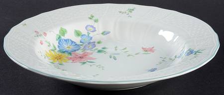 Victoria Large Rim Soup Bowl