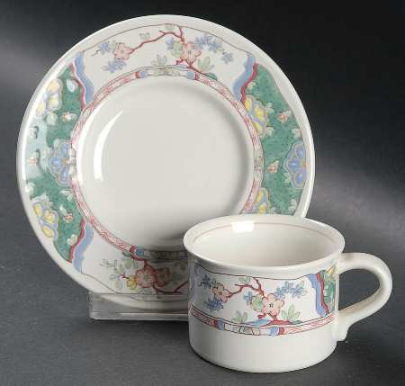 Villa Medici Flat Demitasse Cup & Saucer Set