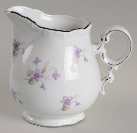 Violetta Creamer
