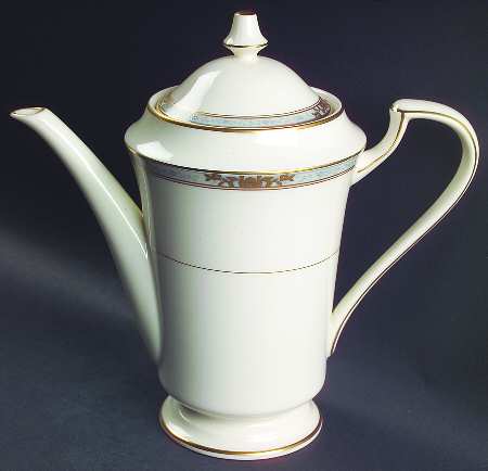 Virtuoso Coffee Pot & Lid