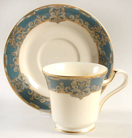 Venetian Villa Footed Cup & Saucer Set