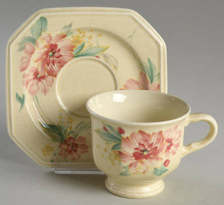 Wakefield Footed Cup & Saucer Set