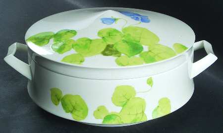 Water Lilies Blue Round Covered Vegetable