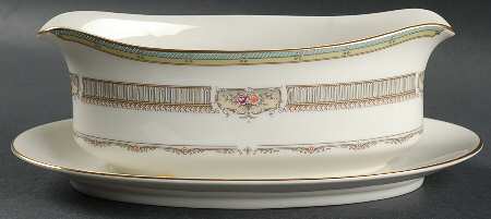 Wellington Gravy Boat with Attached Underplate by Mikasa
