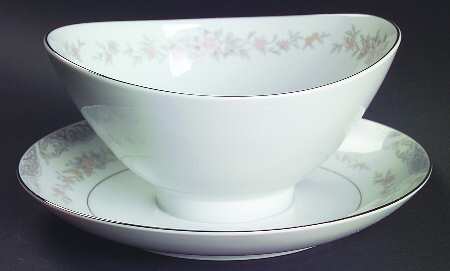 Westboro Gravy Boat with Attached Underplate