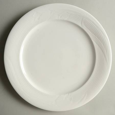 White Crocus 12" Chop Plate (Round Platter) by Mikasa