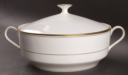 Wheaton Round Covered Vegetable by Mikasa