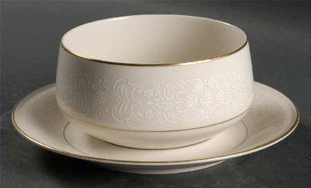 White Lace Gravy Boat & Underplate