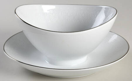 White Shield Gravy Boat with Attached Underplate by Mikasa