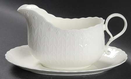 White Silk Gravy Boat & Underplate