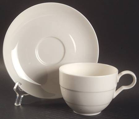 White Velvet Flat Cup & Saucer Set