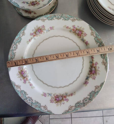 Windsor Castle Dinner Plate