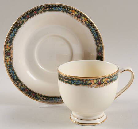 Footed Cup & Saucer Set