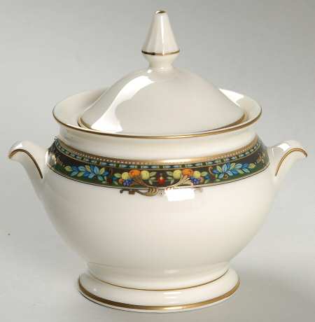 Wilshire Lane Sugar Bowl & Lid