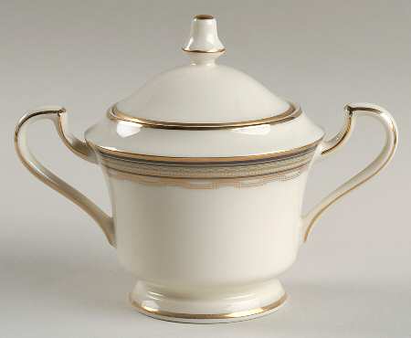 Wilshire Sugar Bowl & Lid