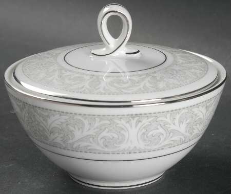 Winthrop Sugar Bowl & Lid