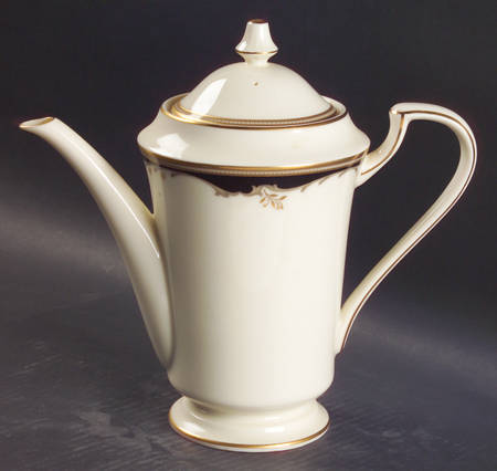 Winston Black Coffee Pot & Lid