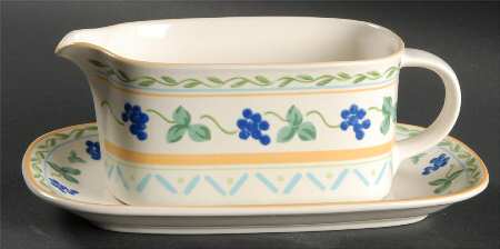 Wine & Roses Gravy Boat & Underplate