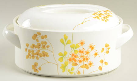Woodcliff Oval Covered Vegetable