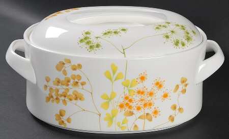 Woodcliff 3 Quart Oval Covered Casserole