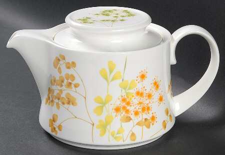 Woodcliff Teapot & Lid