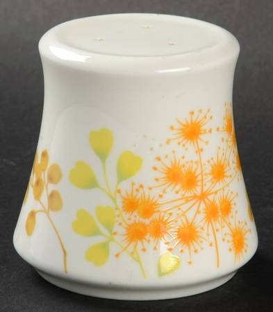 Woodcliff Salt Shaker