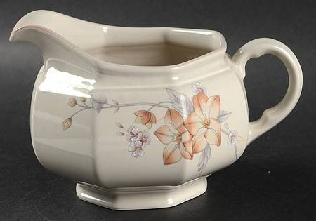 Woodland Gravy Boat