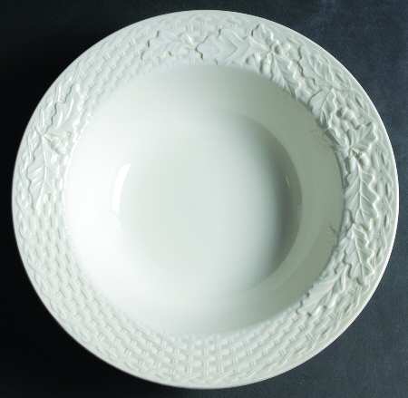 Woodland 10" Round Vegetable Bowl